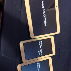 3x samsung galaxy tab 3 & lite  working fine